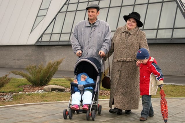 Child Custody Laws for Grandparents in Illinois